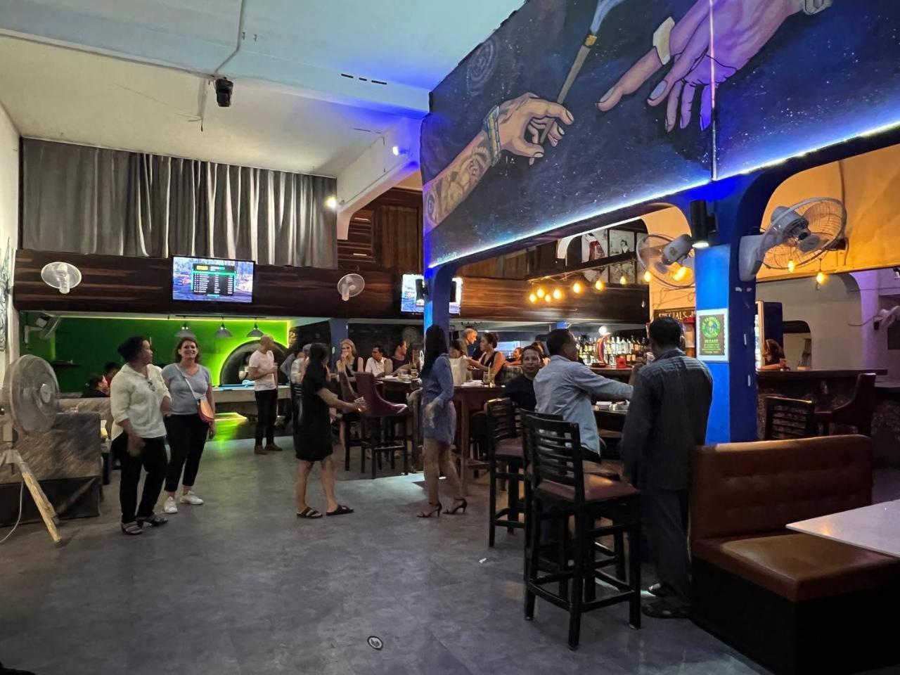 The Eighty8 Phnom Penh Exterior foto